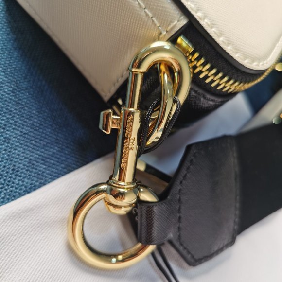 Marc Jacobs The Snapshot White Crossbody Bag NWT - Picture 4 of 10